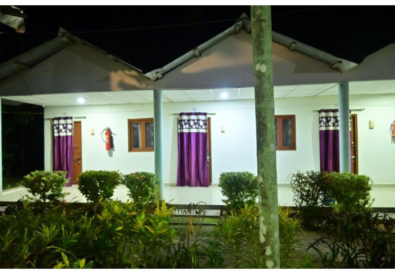 Moon Shine Garden Resort Lakshmanpur Exterior foto